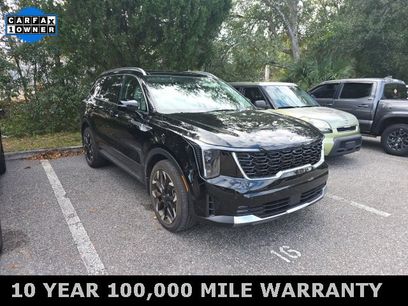Certified 2025 Kia Sorento EX w/ Panoramic Sunroof Package