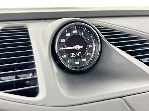 Certified 2024 Porsche Macan 4 Electric image 14