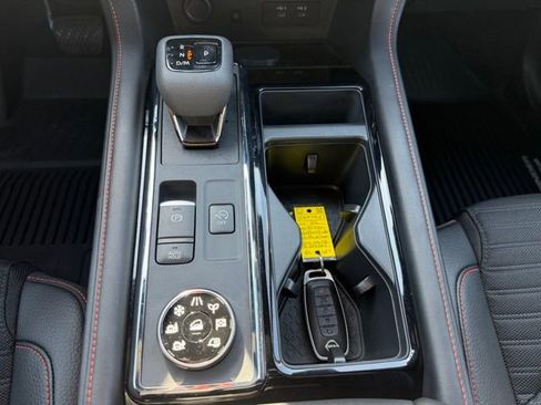 Used 2026 Nissan Pathfinder Rock Creek w/ Rock Creek Premium Package image 23