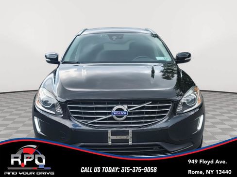 Used 2017 Volvo XC60 T5 Inscription w/ Preferred Option Package AWD/4WD image 8