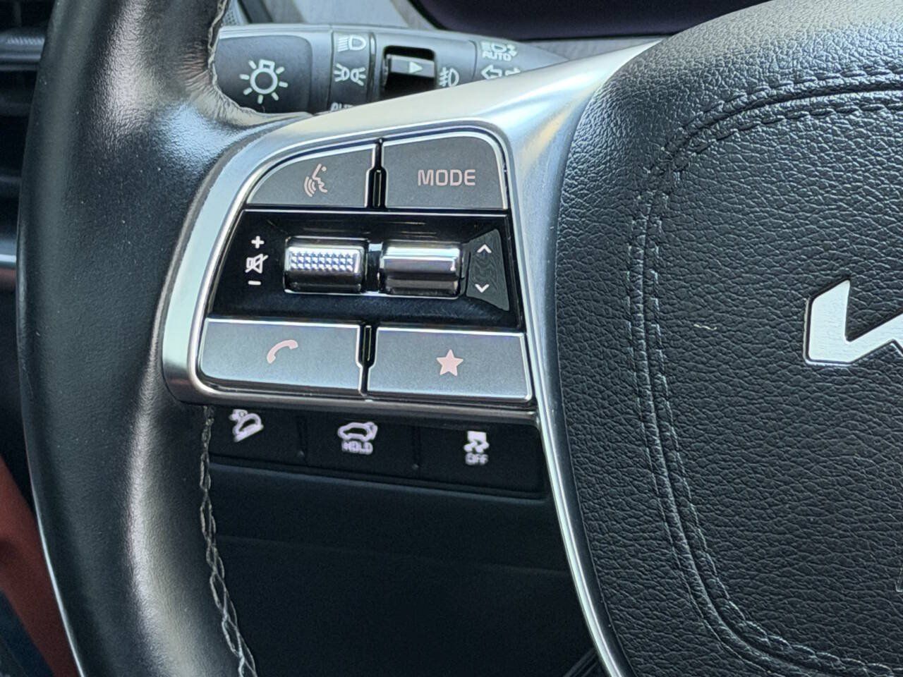Used 2024 Kia Telluride SX AWD/4WD image 27