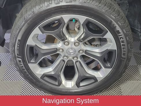 Used 2022 RAM 1500 Limited AWD/4WD image 7
