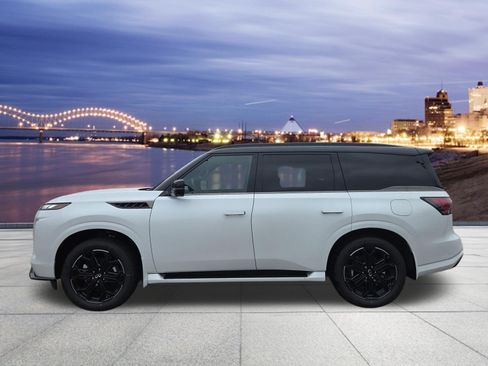 Used 2026 INFINITI QX80 4WD image 2