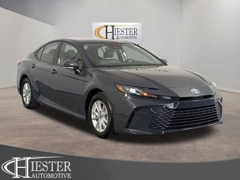 Used 2026 Toyota Camry LE image 1