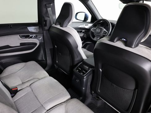 Used 2023 Volvo XC90 T8 Ultimate image 43
