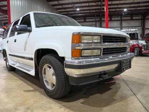 Used 1996 Chevrolet Tahoe 4WD image 12