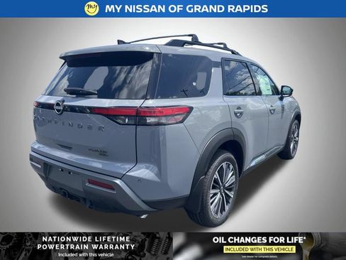 New 2026 Nissan Pathfinder Platinum AWD/4WD image 5