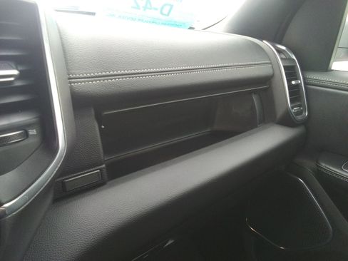 Used 2024 RAM 1500 Laramie image 23