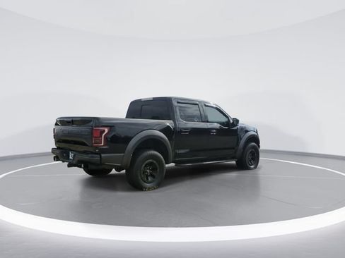 Used 2017 Ford F150 Raptor w/ Equipment Group 802A Luxury AWD/4WD image 8