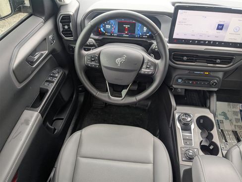 New 2025 Ford Bronco Sport Badlands image 16