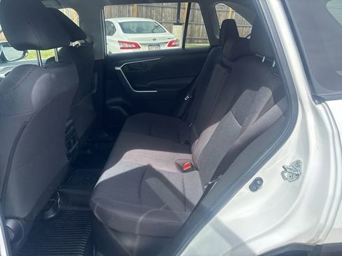 Used 2024 Toyota RAV4 LE AWD/4WD image 12