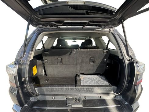 Used 2016 Toyota 4Runner SR5 image 18