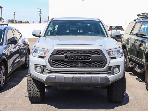 Used 2021 Toyota Tacoma SR5 image 2