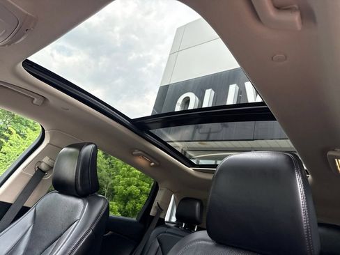 Used 2021 Lincoln Nautilus Reserve AWD/4WD image 19