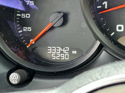 Used 2021 Porsche Macan image 27