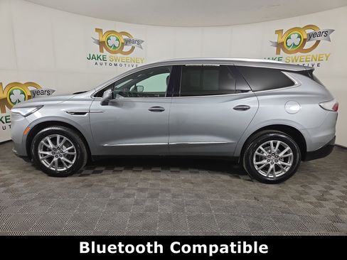Used 2023 Buick Enclave Essence w/ Experience Buick Package image 4