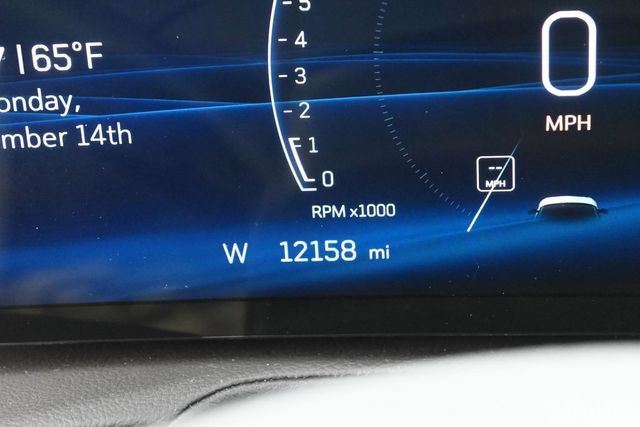 Certified 2024 Cadillac XT4 Premium Luxury AWD/4WD image 31