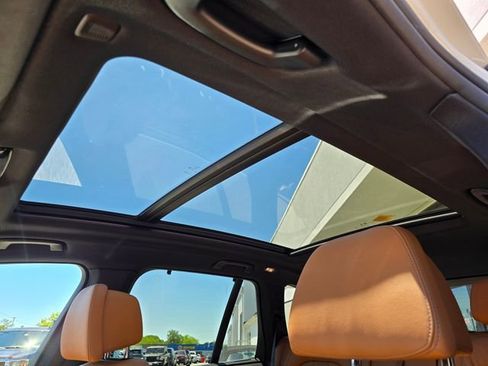 Used 2019 BMW X5 xDrive40i w/ Executive Package AWD/4WD image 26