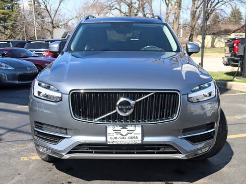 Used 2017 Volvo XC90 T6 Momentum w/ Vision Package image 11