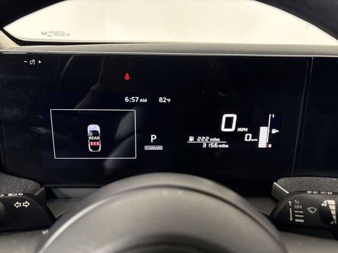 Used 2025 Nissan Kicks SV FWD image 10