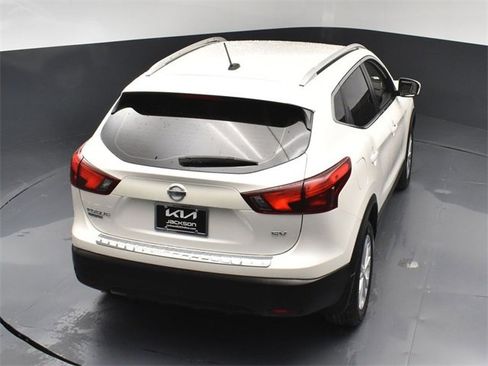 Used 2019 Nissan Rogue Sport SV image 46