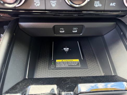 Used 2023 Honda Accord Touring image 22