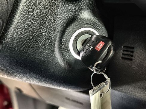 Used 2021 Toyota Tacoma SR5 image 23