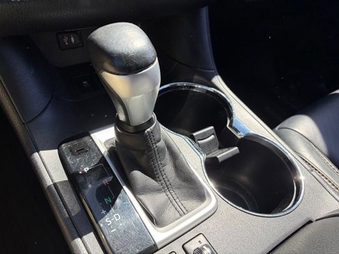 Used 2015 Toyota Highlander XLE FWD image 9