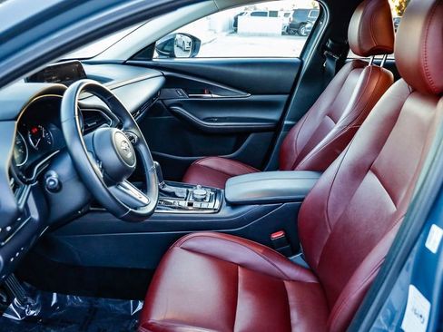 Used 2025 MAZDA CX-30 AWD 2.5 S w/ Preferred Package image 21