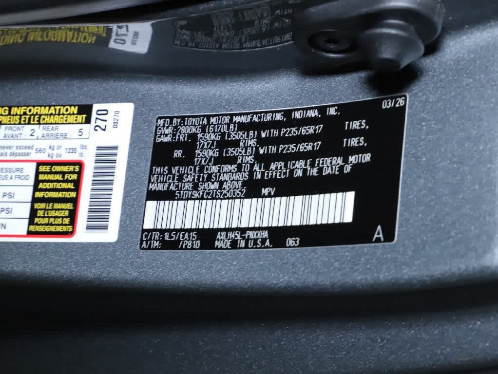 Used 2026 Toyota Sienna XLE AWD/4WD image 20
