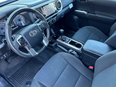 Certified 2023 Toyota Tacoma 4x4 Double Cab image 9