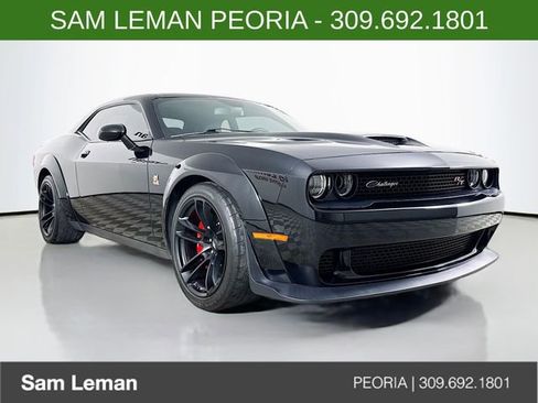 Used 2021 Dodge Challenger R/T Scat Pack image 1
