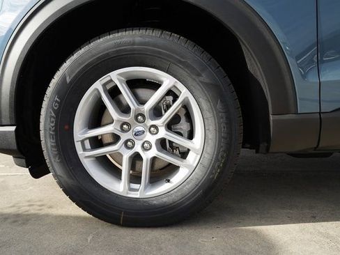 New 2025 Ford Explorer Active w/ Active Comfort Package image 10