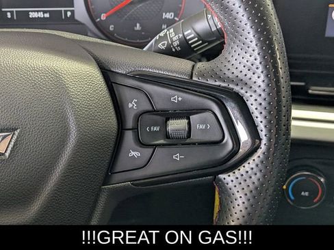 Used 2024 Chevrolet Trax RS image 21