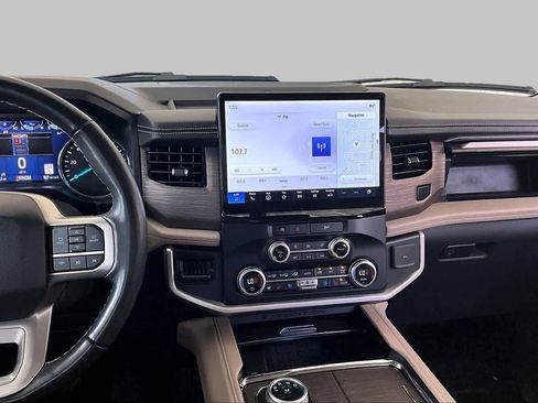 Used 2024 Ford Expedition Max Limited RWD image 7