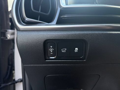 Used 2025 Kia Sorento EX AWD/4WD image 28