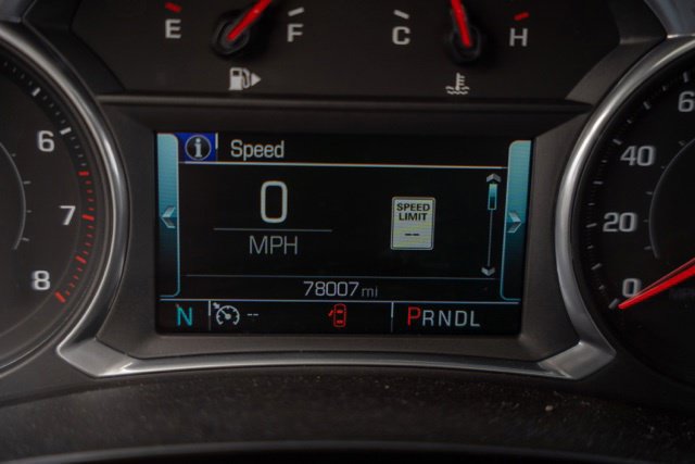 Used 2018 Chevrolet Malibu Premier w/ Premier Sun and Wheel Package FWD image 16