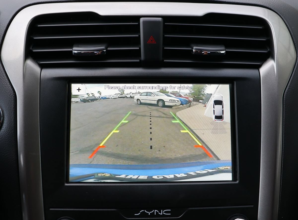 Used 2019 Ford Fusion SE FWD image 48