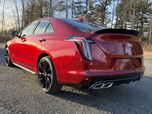 New 2026 Cadillac CT4 V image 7