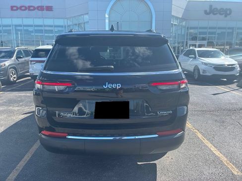 Used 2023 Jeep Grand Cherokee L Laredo w/ Luxury Tech Group I AWD/4WD image 5