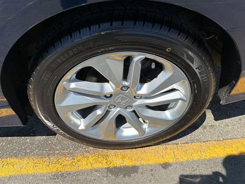Used 2020 Honda Accord LX image 9
