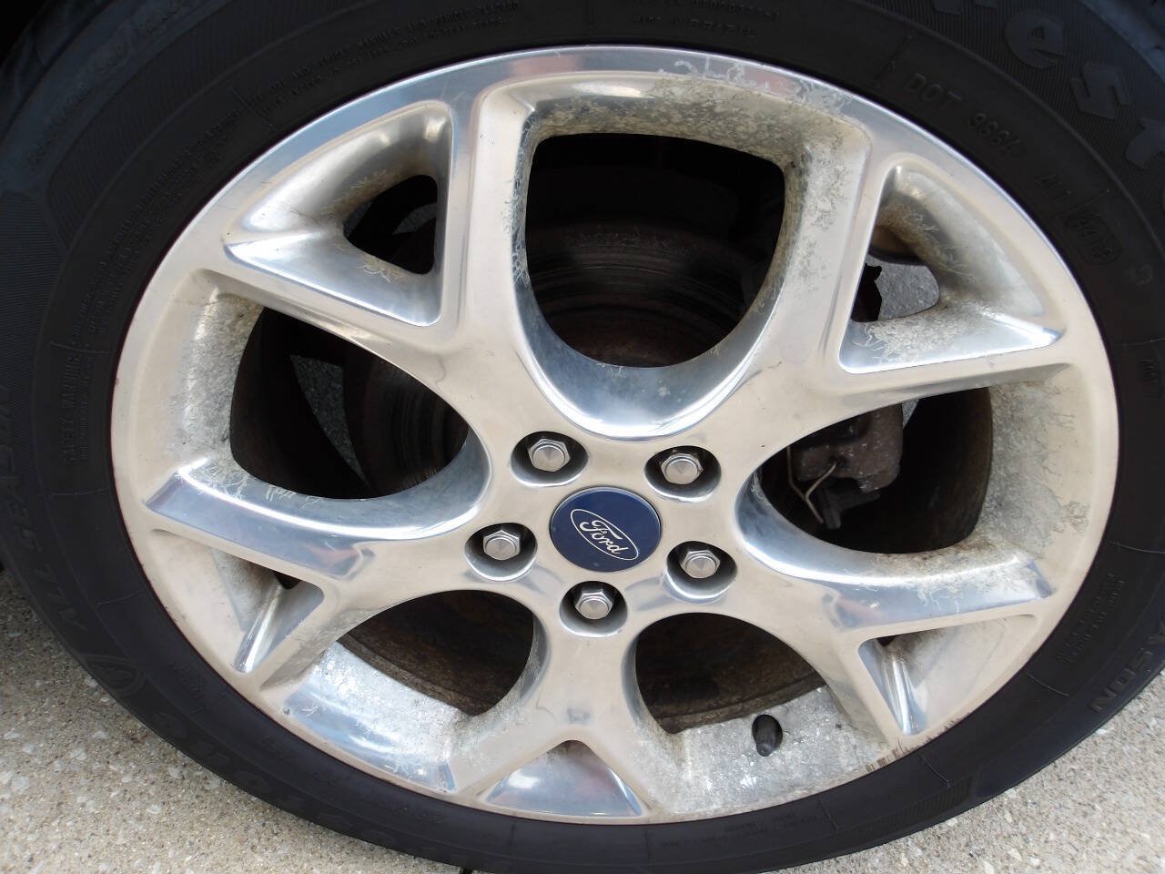Used 2012 Ford Focus SEL FWD image 25