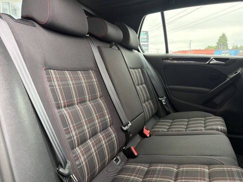 Used 2011 Volkswagen GTI 4-Door FWD image 22