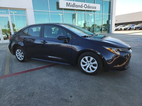 Used 2024 Toyota Corolla LE image 8