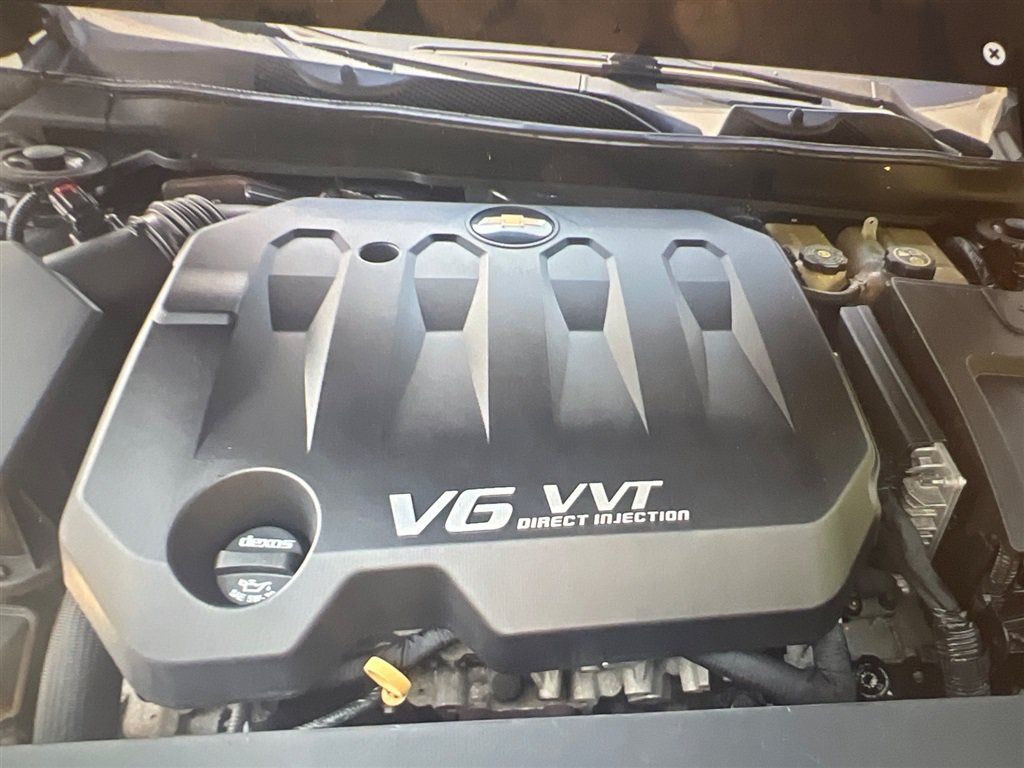 Used 2016 Chevrolet Impala LTZ w/ Enhanced Convenience Package FWD image 6