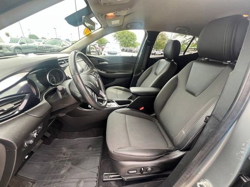 Used 2023 Buick Encore GX Preferred w/ Cold Weather Comfort Package AWD/4WD image 21