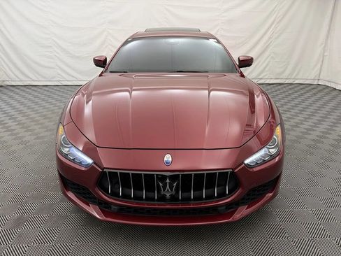 Used 2018 Maserati Ghibli S Q4 AWD/4WD image 3