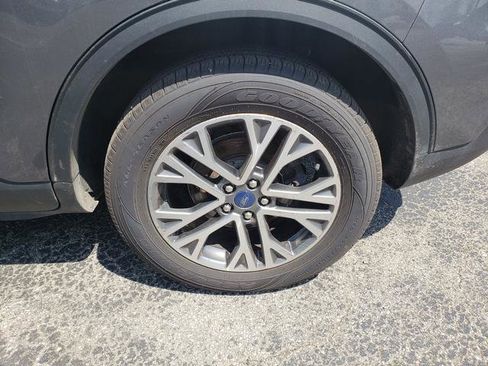 Used 2021 Ford Escape SEL w/ Technology Package image 27