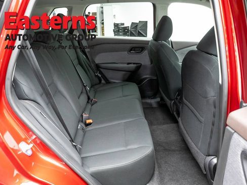 Used 2023 Nissan Rogue S AWD/4WD image 22