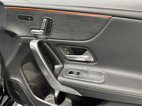 Used 2021 Mercedes-Benz CLA 250 4MATIC image 49